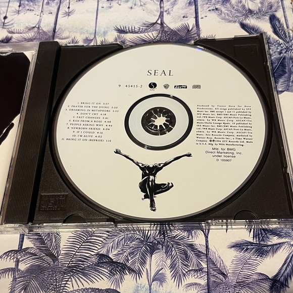 SEAL CD - Picture 2 of 4